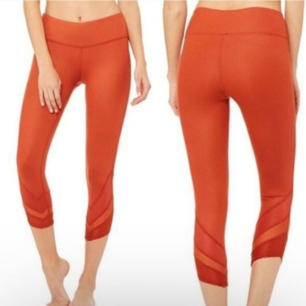 Alo Yoga Edge Sunbaked Capri Leggings Burnt Orange Size S